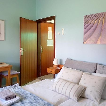 Sobe Zimmer Rooms Zivcic Karlovac Εξωτερικό φωτογραφία